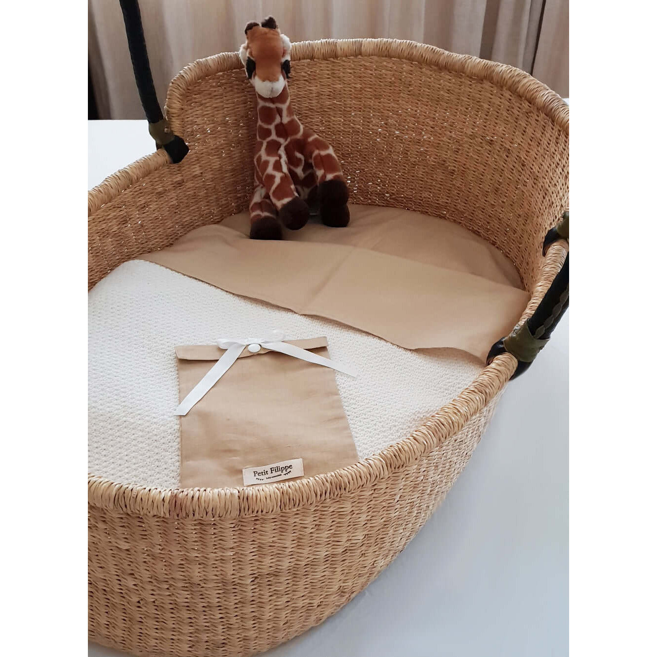 Moses basket on sale mattress and sheets