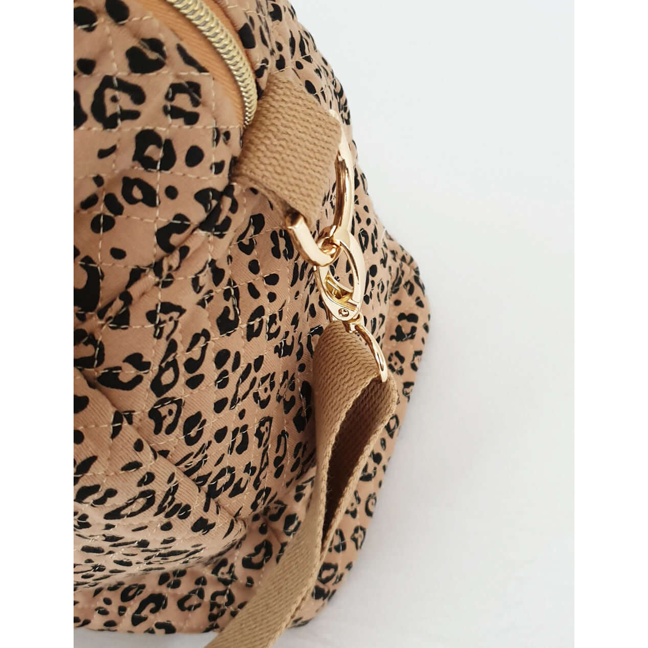 Quilted Mommy Bag Leopard Petit Filippe