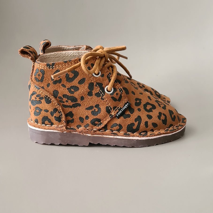 Toddlers Desert Boots Leopard is a Neutral