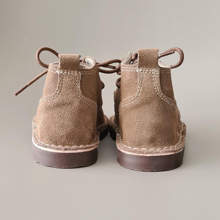 Desert boots clearance taupe